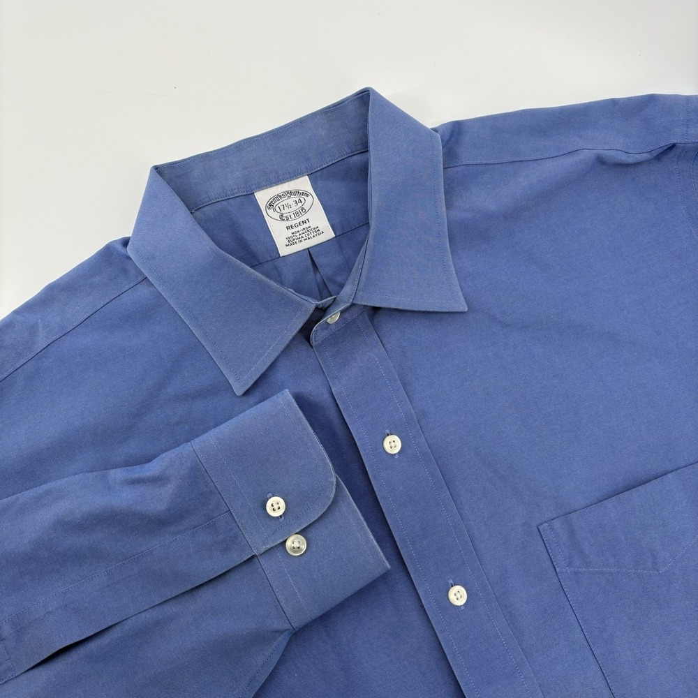 Brooks Brothers Regent Non Iron Cotton Blue Button Down Shirt Mens 17 1/2-34